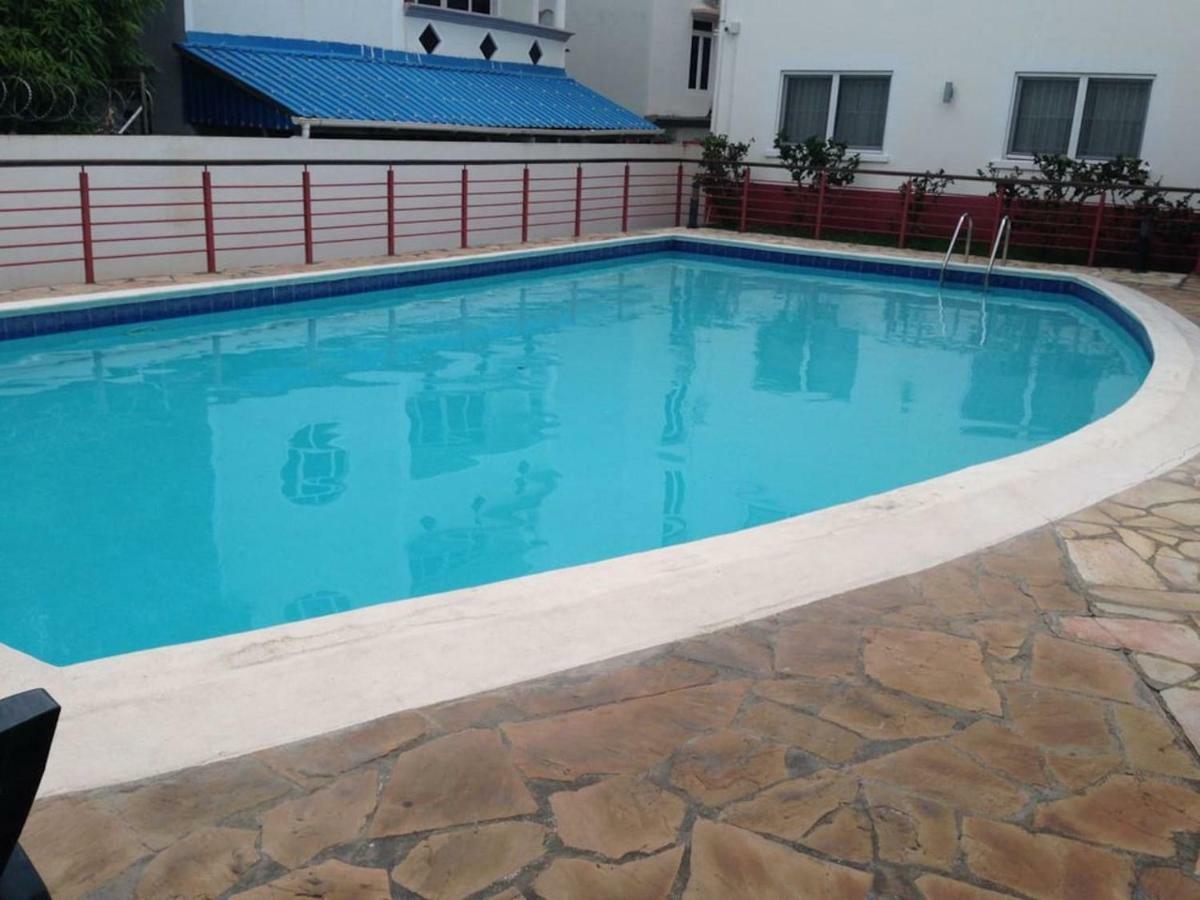 Oceanside Licenced Tourist Residence Flic en Flac Bagian luar foto