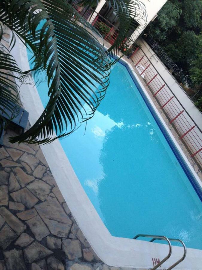 Oceanside Licenced Tourist Residence Flic en Flac Bagian luar foto
